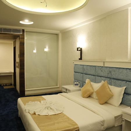 Silver Estate Resort Tikamgarh Екстериор снимка